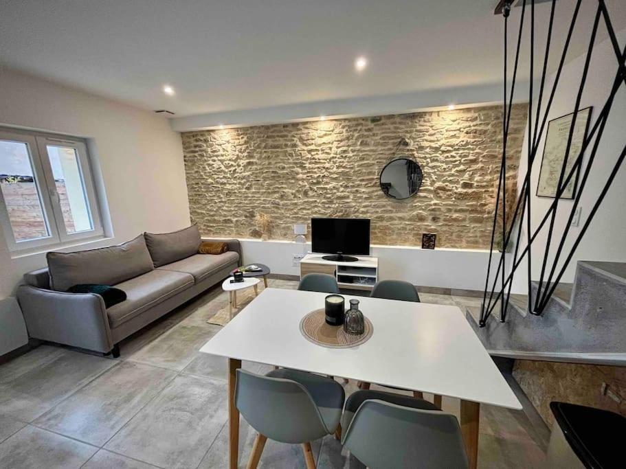 Grange Renovee En Duplex Idealement Situee Crêches-sur-Saône Eksteriør billede